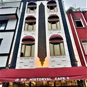 By Historial Due Hotel Estambul