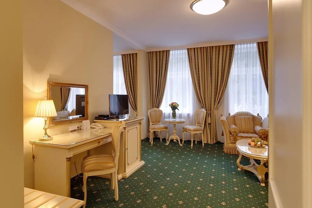 Hotel Saint Petersburg Karlsbad